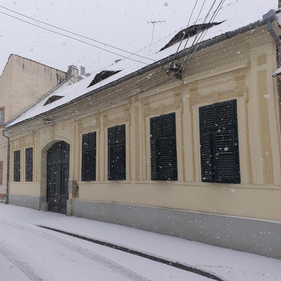 Casa Bella Hotel Sibiu Exterior photo